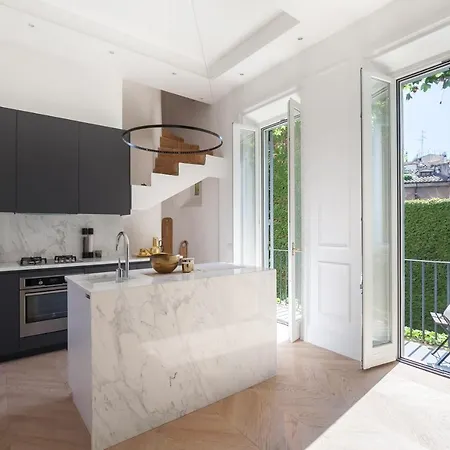 Via Della Vetrina Ii By Onefinestay *