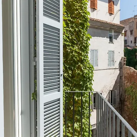 Via Della Vetrina Ii By Onefinestay *