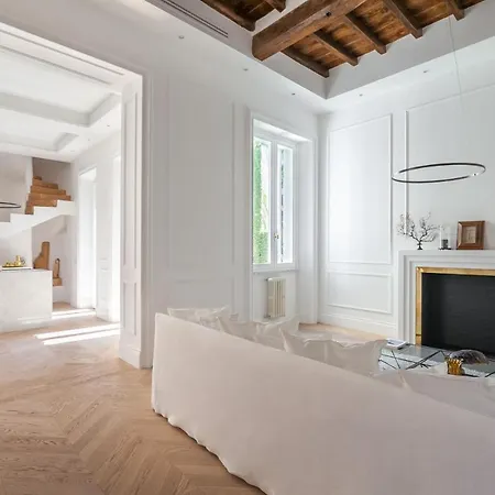 Via Della Vetrina Ii By Onefinestay *