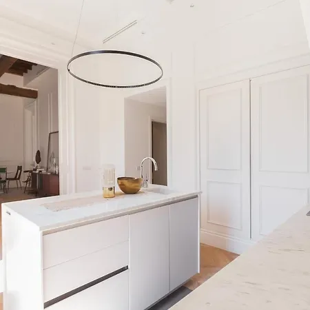 Via Della Vetrina Ii By Onefinestay 로마
